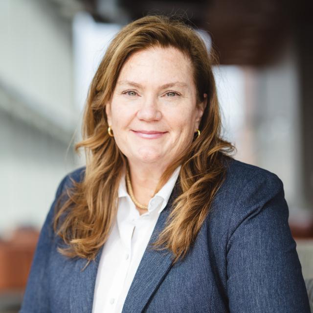 Laura Chiles headshot